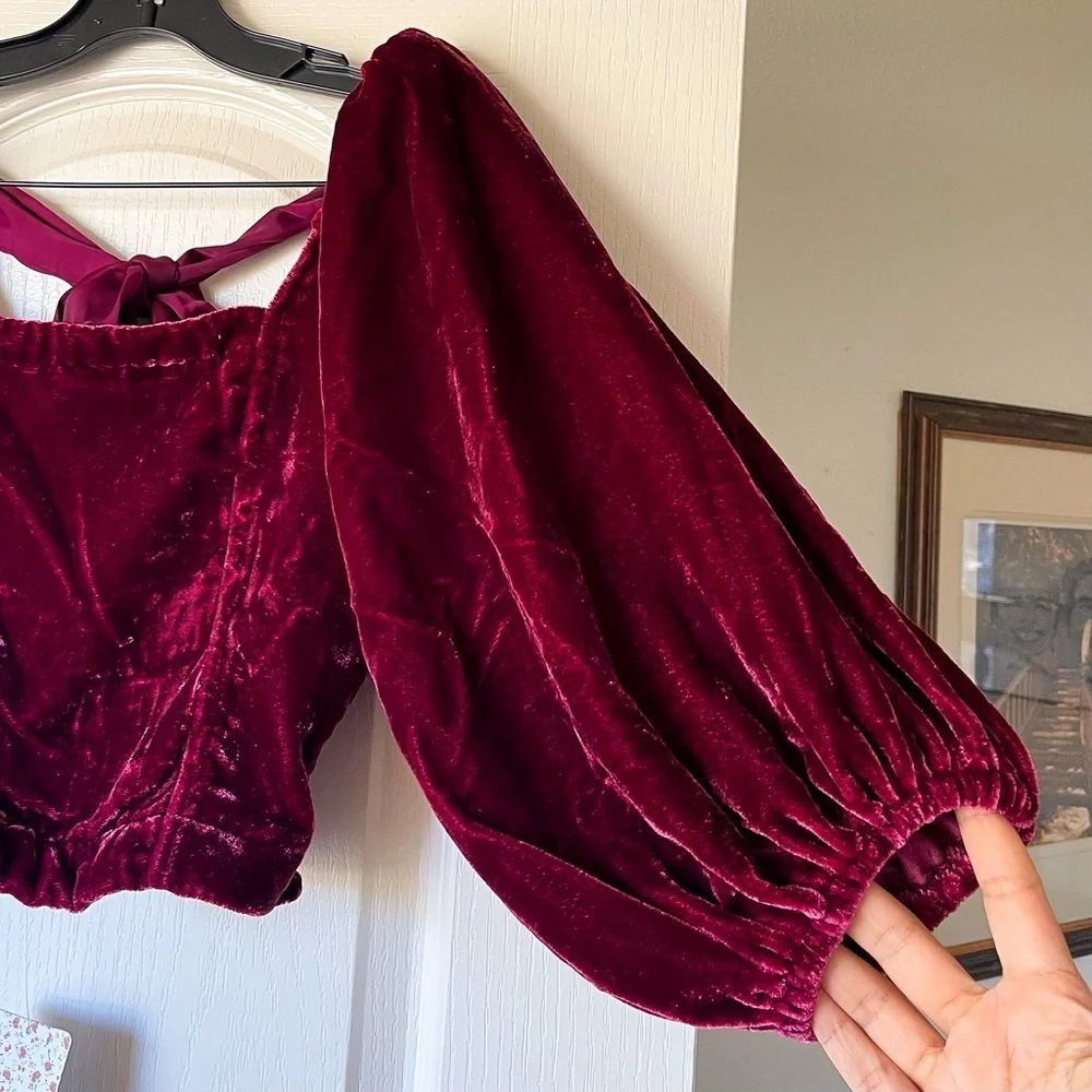 Free People Marie Velvet Open Back Crop Top Balloon Sleeves Red Small NWT